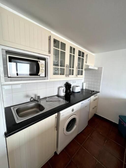Tías Casa Breen - Spacious 1 Bedroom Apartment In Matagorda With Communal Pool מראה חיצוני תמונה