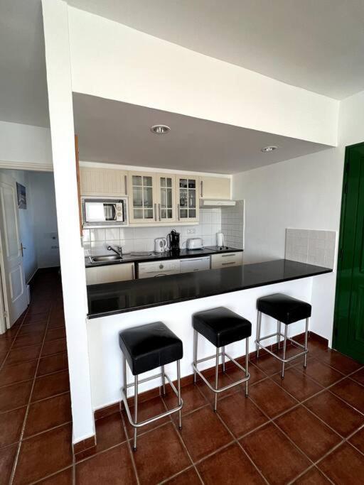 Tías Casa Breen - Spacious 1 Bedroom Apartment In Matagorda With Communal Pool מראה חיצוני תמונה
